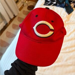 💼 Cincinnati Reds Baseball MLB Hat